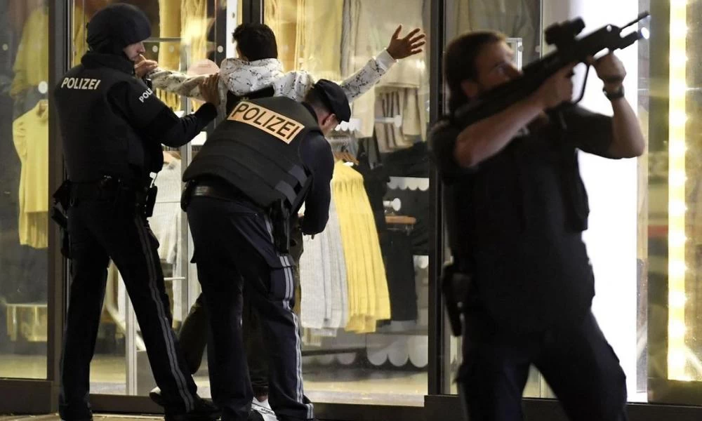 Έλληνας καθηγητής στη Αυστρία: Πάγωσε η «ασφαλής» Βιέννη